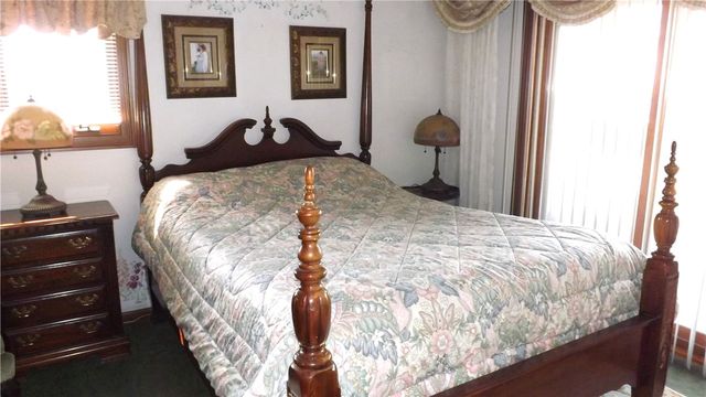 801 Crestmont Drive, Riverside, OH 45431