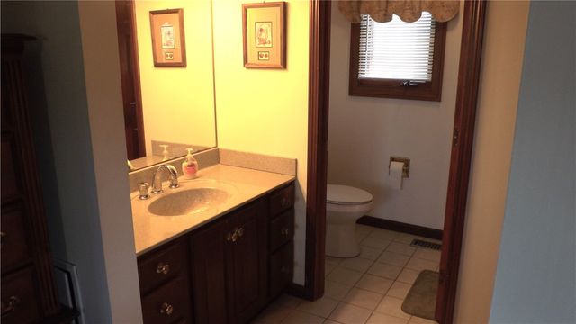 801 Crestmont Drive, Riverside, OH 45431