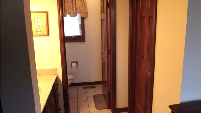 801 Crestmont Drive, Riverside, OH 45431