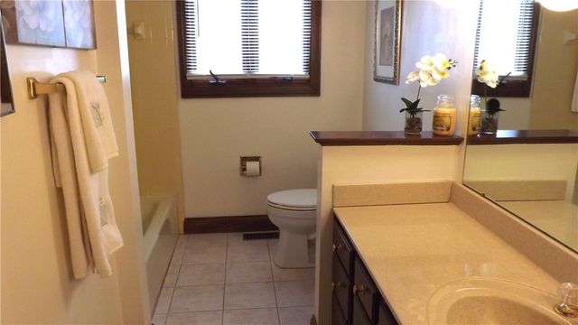 801 Crestmont Drive, Riverside, OH 45431