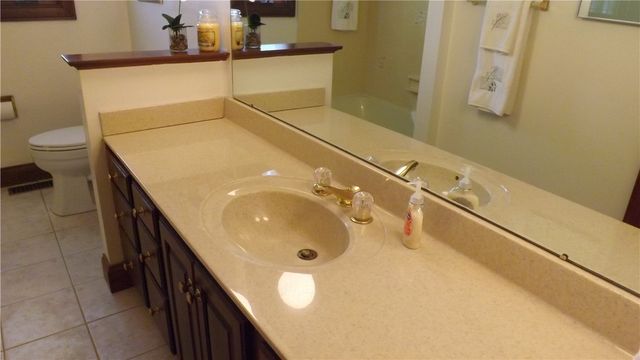 801 Crestmont Drive, Riverside, OH 45431