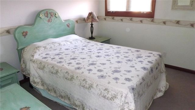 801 Crestmont Drive, Riverside, OH 45431