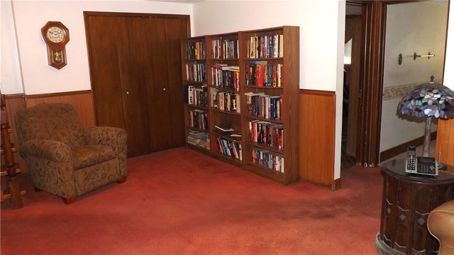 801 Crestmont Drive, Riverside, OH 45431