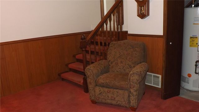 801 Crestmont Drive, Riverside, OH 45431