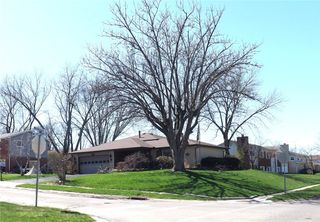 801 Crestmont Drive, Riverside, OH 45431