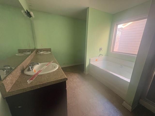 6530 Splitpine Court, Atlanta, GA 30349