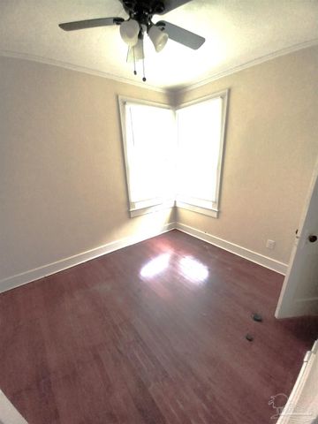 1120 S Old Corry Field Rd, Pensacola, FL 32507