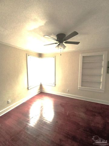 1120 S Old Corry Field Rd, Pensacola, FL 32507