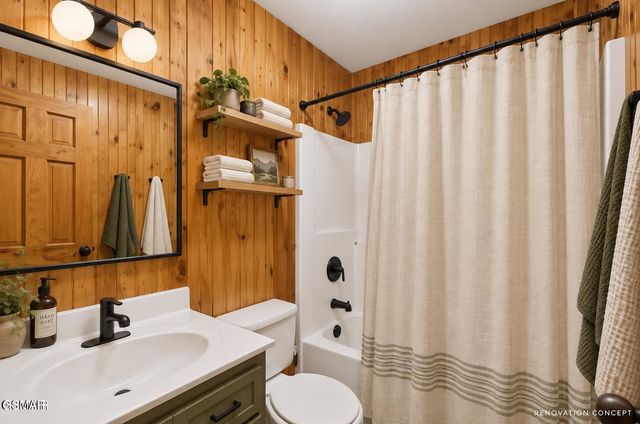 2295 Bluff Mountain Road, Sevierville, TN 37876