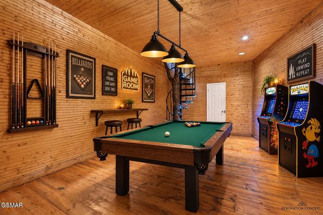 2295 Bluff Mountain Road, Sevierville, TN 37876