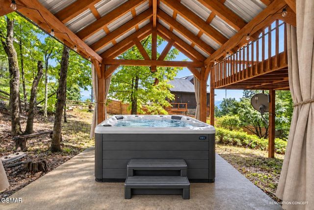2295 Bluff Mountain Road, Sevierville, TN 37876