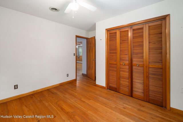 1 White Birch Lane, New Baltimore, NY 12124