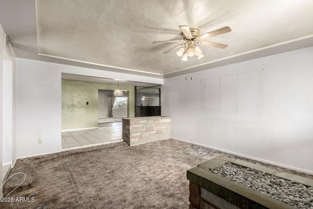 912 W ESTES Way, Phoenix, AZ 85041