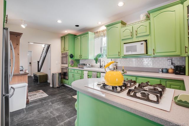 645 Gardnertown Road, Newburgh, NY 12550