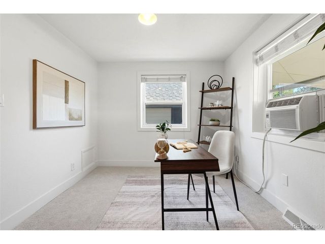 6005 S Sycamore St, Littleton, CO 80120