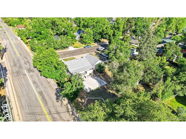 6005 S Sycamore St, Littleton, CO 80120