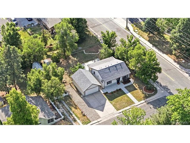 6005 S Sycamore St, Littleton, CO 80120
