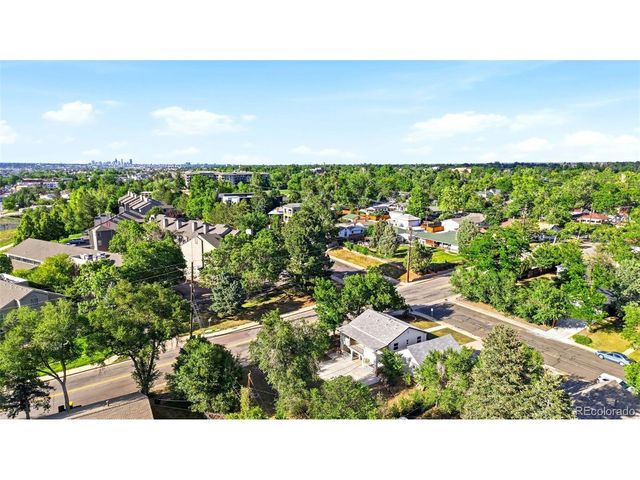 6005 S Sycamore St, Littleton, CO 80120