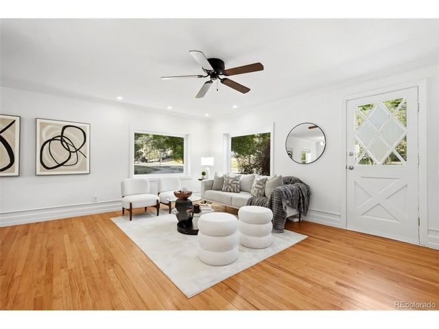6005 S Sycamore St, Littleton, CO 80120