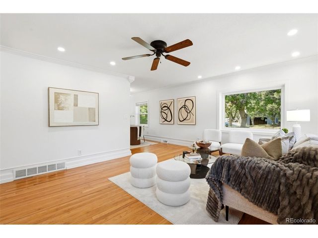 6005 S Sycamore St, Littleton, CO 80120