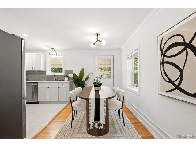 6005 S Sycamore St, Littleton, CO 80120
