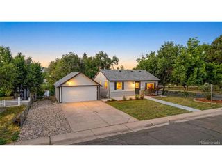 6005 S Sycamore St, Littleton, CO 80120