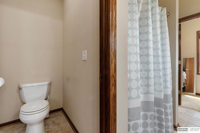 8578 Lake Ridge Drive, Plattsmouth, NE 68048