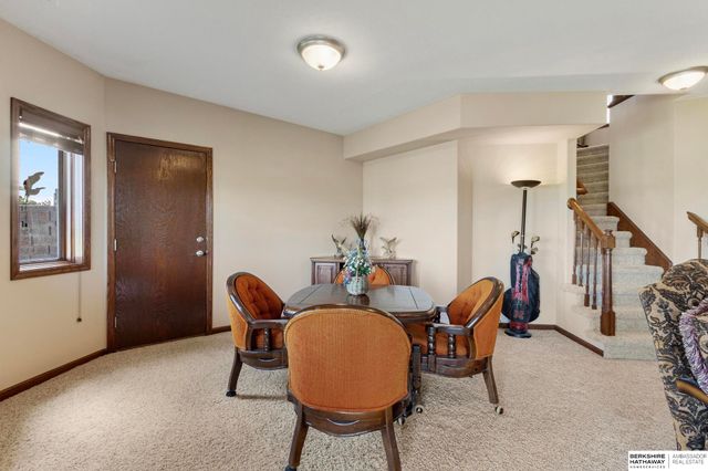 8578 Lake Ridge Drive, Plattsmouth, NE 68048