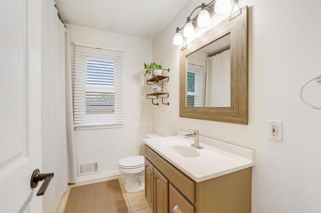 1392 Amaryllis Lane, Eagan, MN 55123
