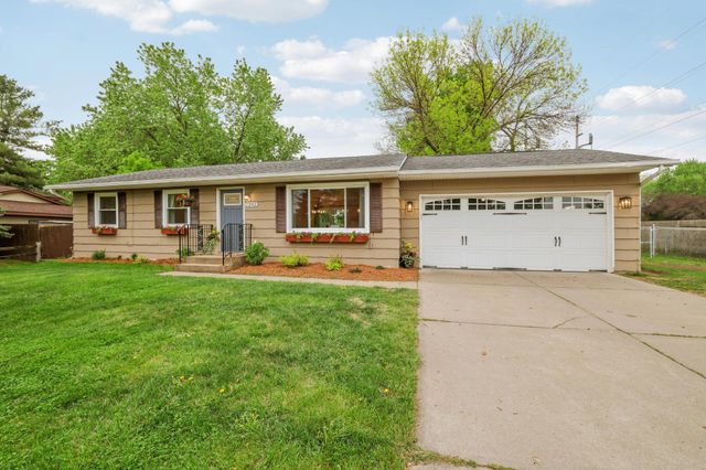 1392 Amaryllis Lane, Eagan, MN 55123