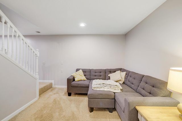 1392 Amaryllis Lane, Eagan, MN 55123