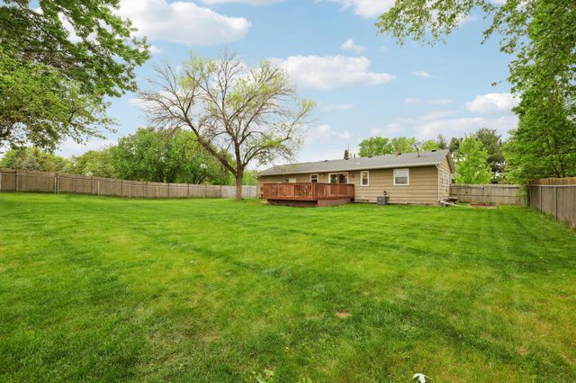 1392 Amaryllis Lane, Eagan, MN 55123