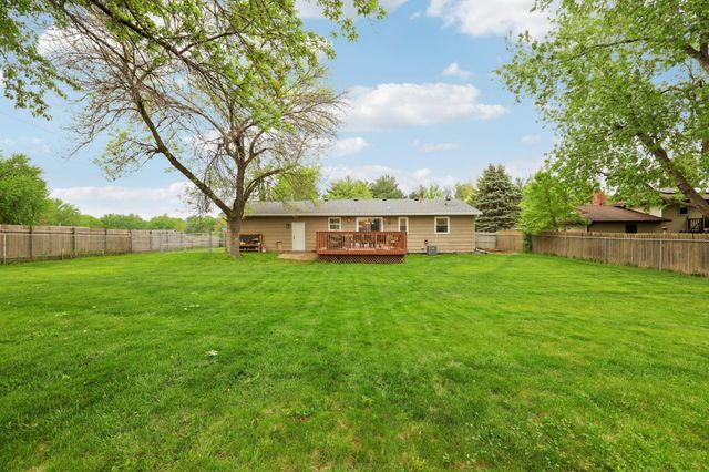 1392 Amaryllis Lane, Eagan, MN 55123