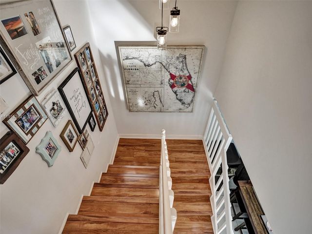 11861 SW 9th Mnr, Davie, FL 33325