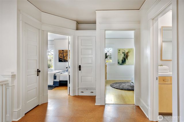 2202 N 41st Street, Seattle, WA 98103