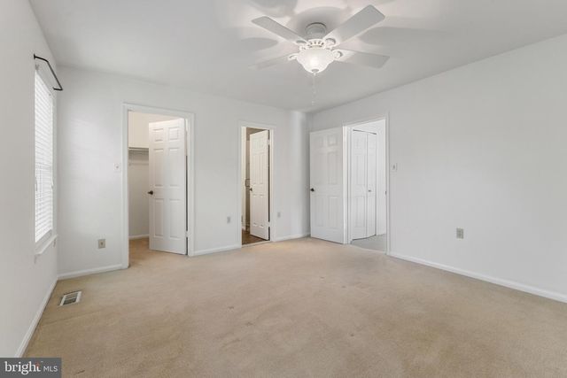 2701 WOODWALK CT, Alexandria, VA 22306