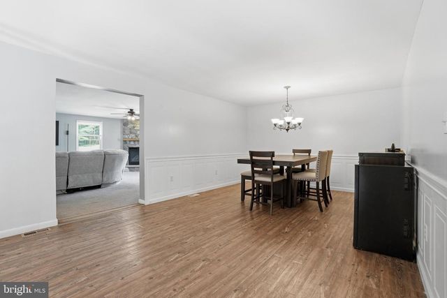 45 WENZEL RD, Airville, PA 17302