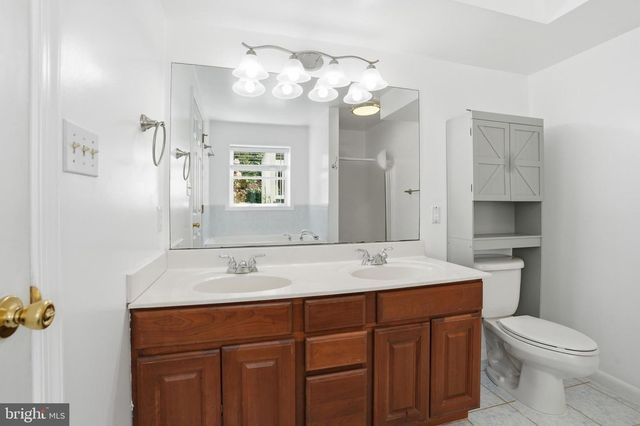 45 WENZEL RD, Airville, PA 17302