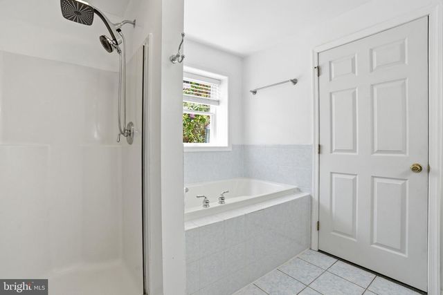 45 WENZEL RD, Airville, PA 17302