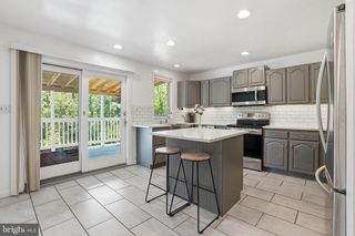 45 WENZEL RD, Airville, PA 17302