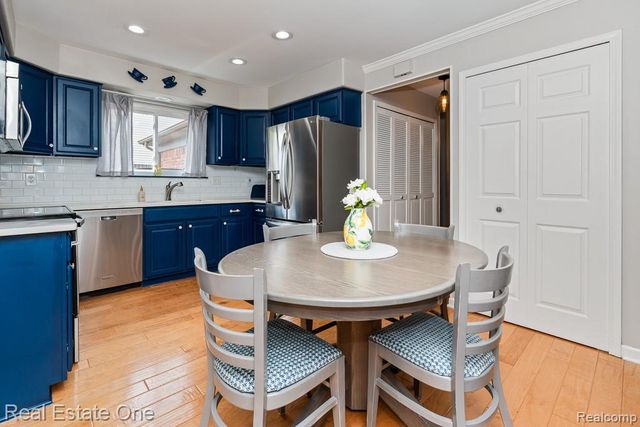 40788 Executive Drive, Sterling Heights, MI 48313