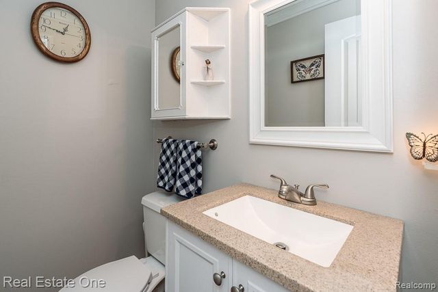 40788 Executive Drive, Sterling Heights, MI 48313