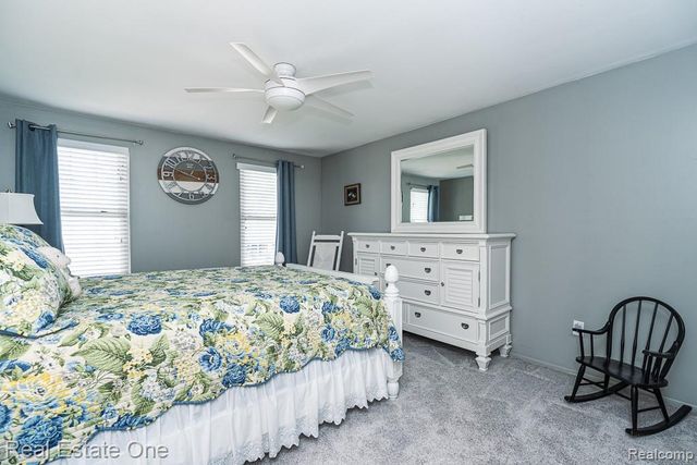 40788 Executive Drive, Sterling Heights, MI 48313