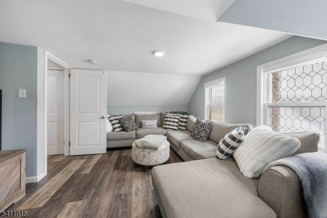 1218 Schmidt Ave, Union Twp., NJ 07083