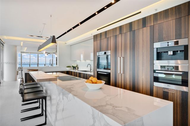 350 Ocean Drive 701N, Key Biscayne, FL 33149