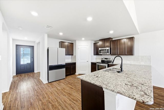 2935 Thackery Groove, San Antonio, TX 78245