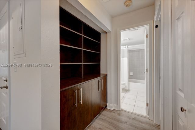 9858 NW 3rd St 9858, Plantation, FL 33324