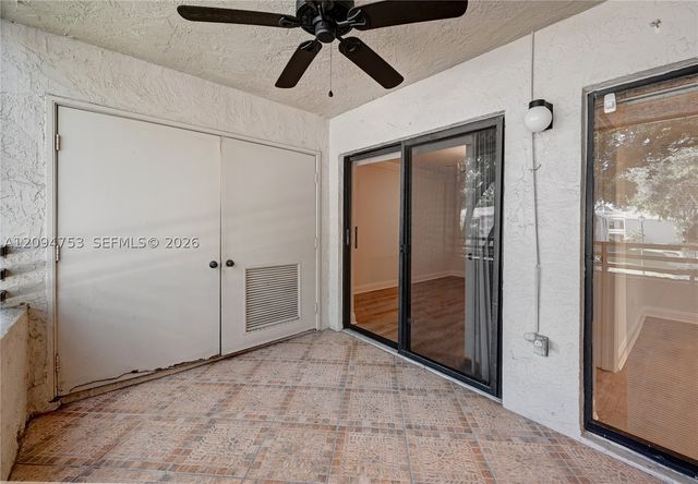 9858 NW 3rd St 9858, Plantation, FL 33324