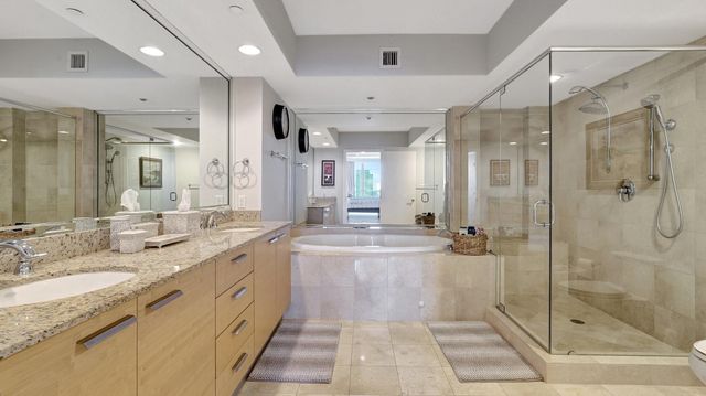 1830 S Ocean Drive 3703, Hallandale Beach, FL 33009