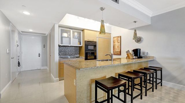 1830 S Ocean Drive 3703, Hallandale Beach, FL 33009